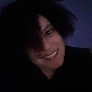 Meet your Posher, Tanisha